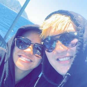 Meet your Posher, Corey